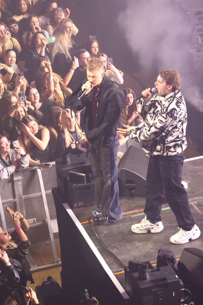 FOTO: Adam Mišík a Adam Rohony. – stránka 6