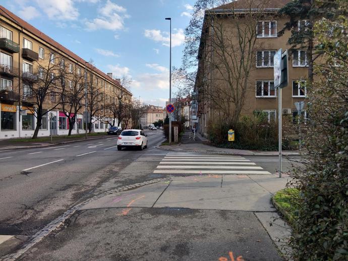 FOTO: Z místa nehody pak ujel. – stránka 1