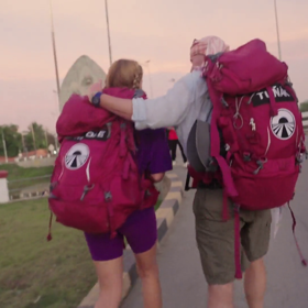 Tuňák se v té nejkritičtější chvíli stává její vůbec největší životní oporou.