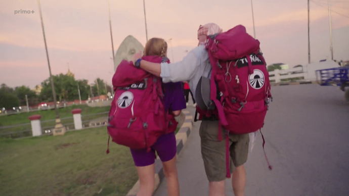 FOTO: Tuňák se v té nejkritičtější chvíli stává její vůbec největší životní oporou. – stránka 4