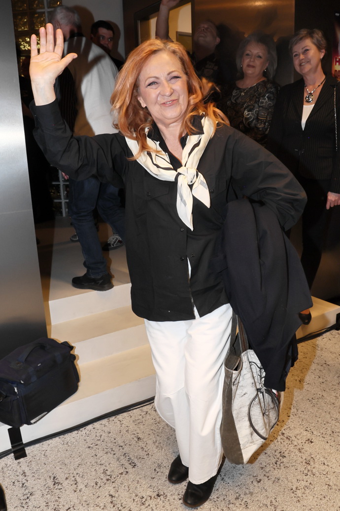 FOTO: Simona Stašová byla v dobrém rozmaru. – stránka 5