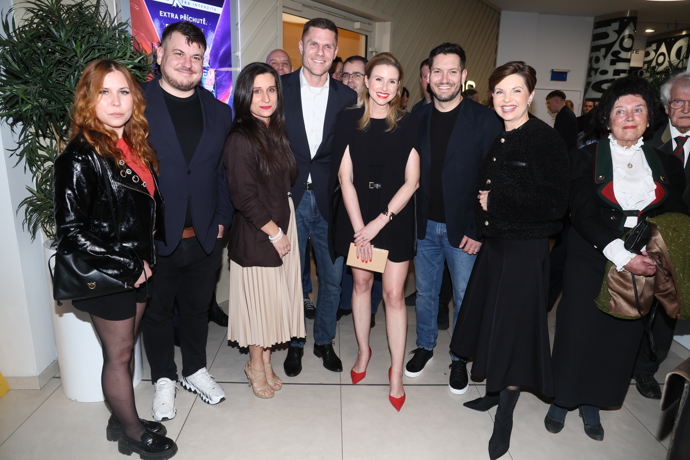 FOTO: Premiéra dokumentárního filmu Livia. – stránka 21