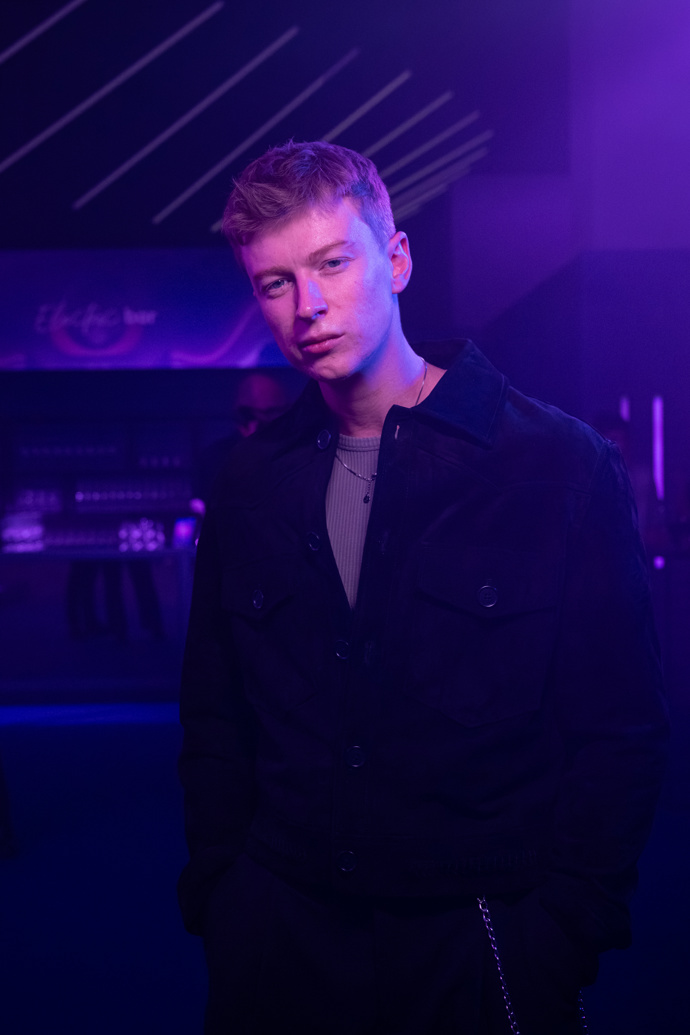 Foto k tématu večer