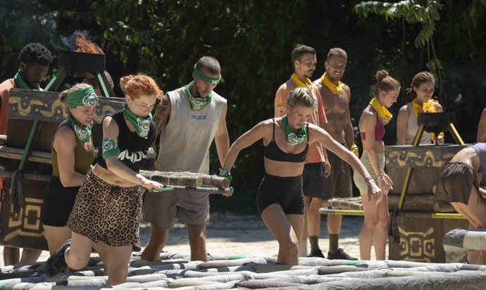 FOTO: První souboj o imunitu po novém složení kmenů byl velice vyrovnaný a napínavý. – stránka 10