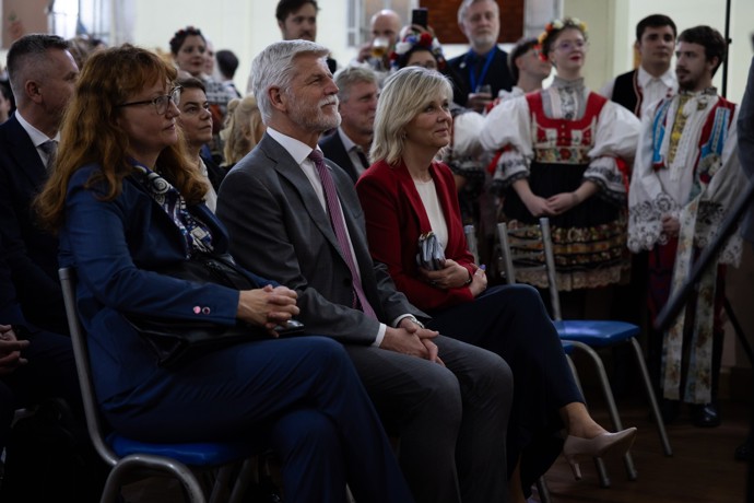 FOTO: Petr Pavel s manželkou odcestoval na oficiální návštěvu Argentiny. – stránka 5