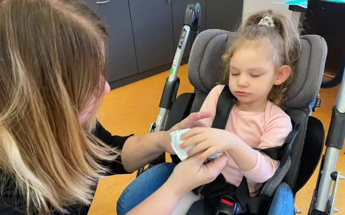 FOTO: Malá Viki bojuje o naději.