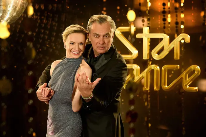 FOTO: Tomáš Matonoha a Lenka Nora Návorková. – stránka 40