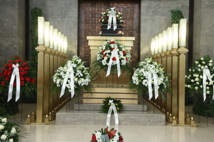 FOTO: Pohřeb Václava Hybše. – stránka 6