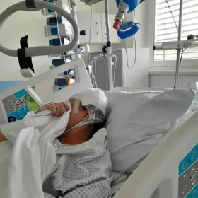 Veronika bojuje s obrovskou nepřízní osudu.