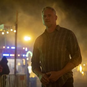 snímek z 1. řady seriálu Euforie, Eric Dane