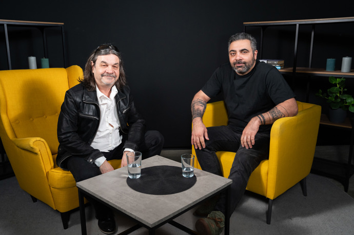 FOTO: Extra host Robert Kozler 02 – stránka 8