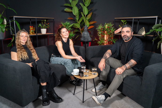 FOTO: Outsider a Insider - Asia Express adéla "Icy" Picková a Ester Švrčinová 01 – stránka 6