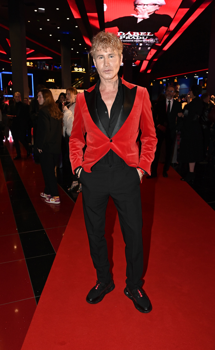 FOTO: Robert Paulát na premiéře Ďábel nosí Pradu 2. – stránka 37