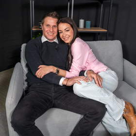 Agáta Hanychová a Miroslav Dopita v pořadu eXtra Host.