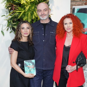 Nechyběla ani Reného exmanželka Štěpánka Decastelo (vpravo).