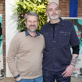 Kamaráda přišel pozdravit režisér Rudolf Merkner. 