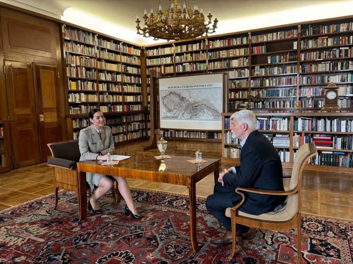 FOTO: V dubnu měl být zveřejněn rozhovor s prezidentem Petrem Pavlem. Ministerstvo obran ho prý cenzurovalo.