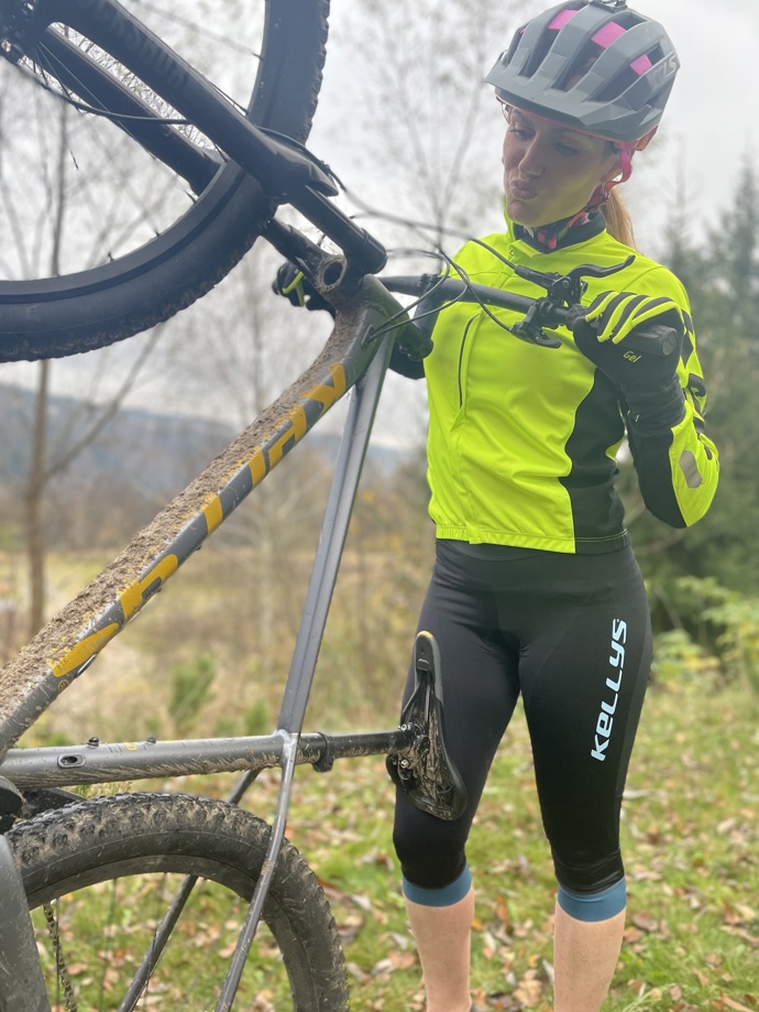 FOTO: Slavná sportovkyně se nebojí ani náročnějších podmínek. – stránka 5