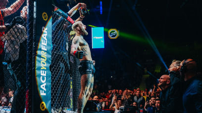 FOTO: Radek Roušal oslavuje výhru.