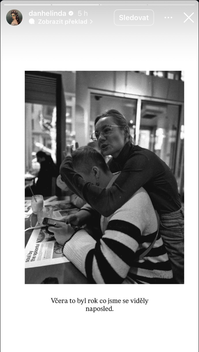 FOTO: Přátelé vzpomínají na zesnulou zpěvačku Aničku Slováčkovou. – stránka 12