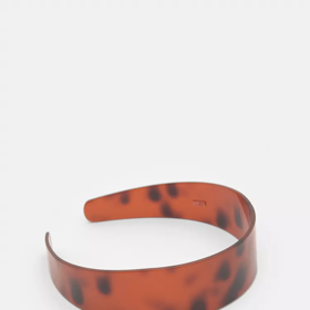 Pevná čelenka s efektem želvoviny, Pull&Bear, 219 Kč