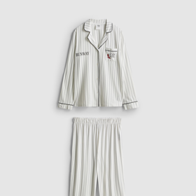 Pruhované pyžamo, Primark, 700 Kč