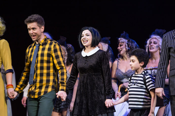 FOTO: Tomáš hraje převážně v muzikálech. – stránka 3