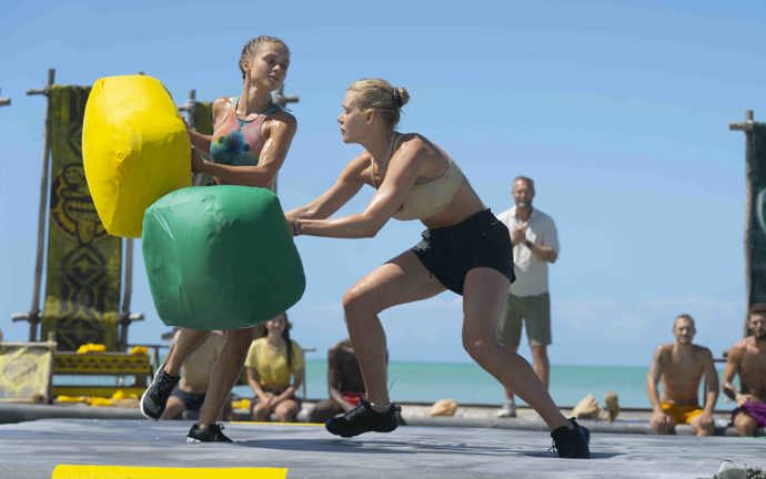FOTO: Johana Nováčková vs. Viviane Kerstin. – stránka 4