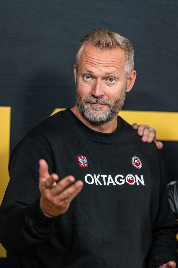 FOTO: Oktagon vůbec poprvé ve své historii míří za polskými fanoušky. – stránka 10