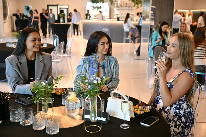 FOTO: Na akci nechyběla Mishala Orth s Dominikou Horákovou. – stránka 35