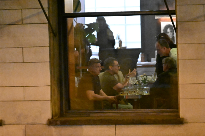 FOTO: Nechyběl ani Ondřej Vetchý. – stránka 148