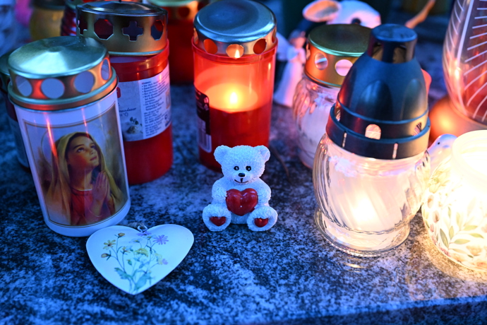 FOTO: Hrobeček Aničky Slováčkové na Vinohradském hřbitově. – stránka 3