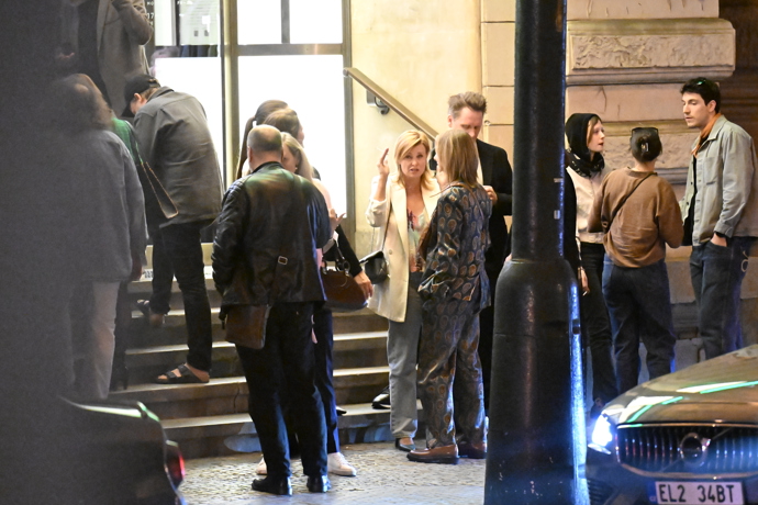 FOTO: Mezi hosty byla i Jitka Schneiderová. – stránka 125