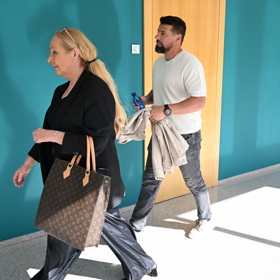 Tereza Barošová dorazila k soudu s novým partnerem.