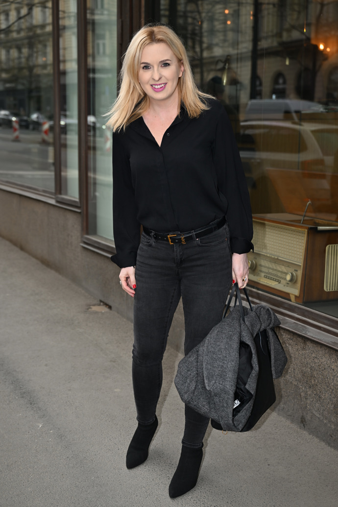 FOTO: Jiřina Anna Jandová se vydala na sólovou kariéru. – stránka 6