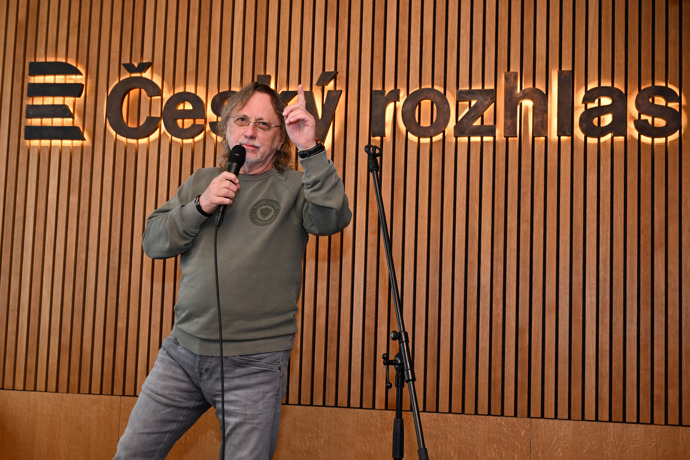 FOTO: Dalibor Janda zazpíval.