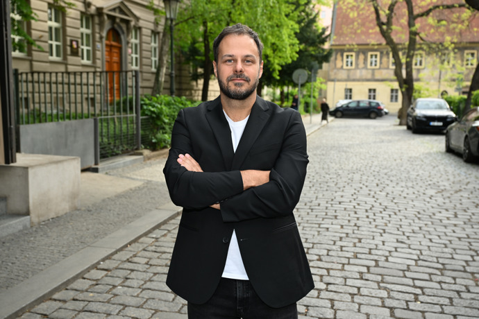 FOTO: Zpěvák Ondřej Ládek alias Xindl X. – stránka 4