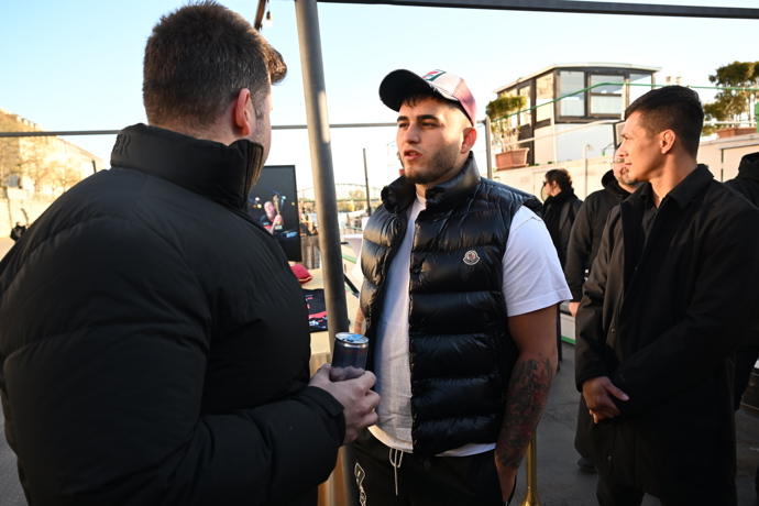 FOTO: Samir byl jediným kdo byl s Mínou přímo v Thajsku. – stránka 31