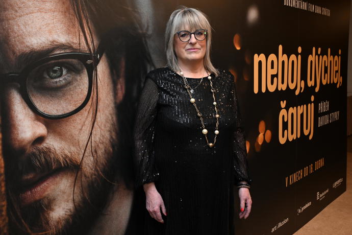 FOTO: Marie Stypková na premiéře dokumentu o Davidovi Stypkovi. – stránka 37