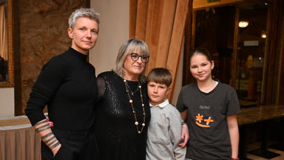 FOTO: Manželka Davida Stypky, Kateřina, maminka Marie a děti.