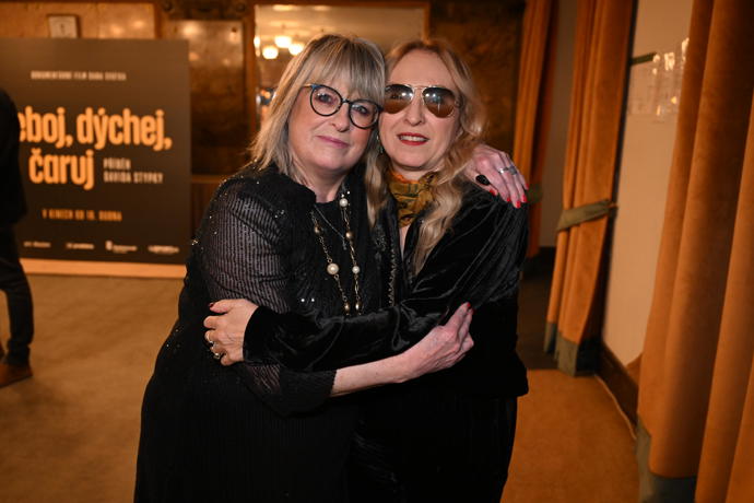 FOTO: Kateřina Žbirková dorazila na premiéru Neboj, dýchej, čaruj. – stránka 6