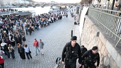 FOTO: Na bezpečnost a klidný průběh dohlížely policejní hlídky.