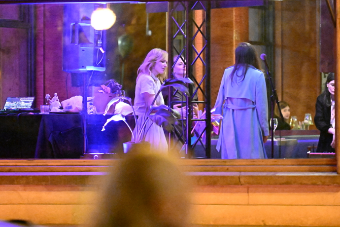 FOTO: Aňa Geislerová si oslavu užívala. – stránka 105