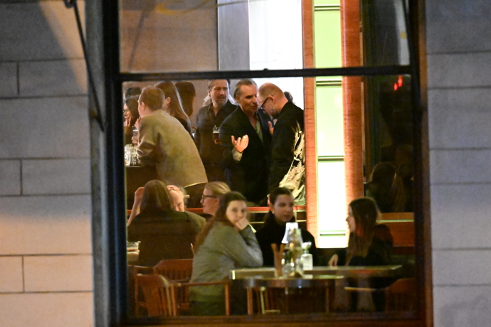 FOTO: Jiří Macháček na party Ani Geislerové. – stránka 68