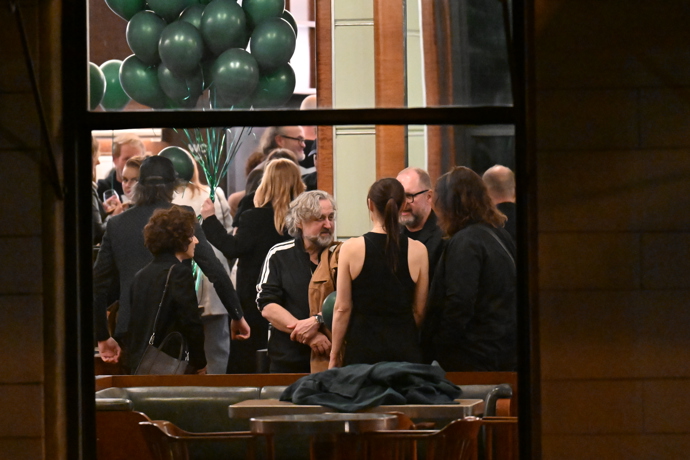 FOTO: Aňa Geislerová s balónky. – stránka 99