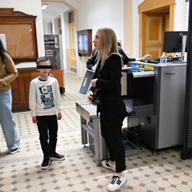 Synovec Mercedes Treyové.