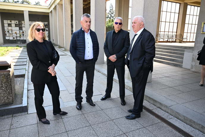 FOTO: Poslední rozloučení s diskařem Imrichem Bugárem. – stránka 45