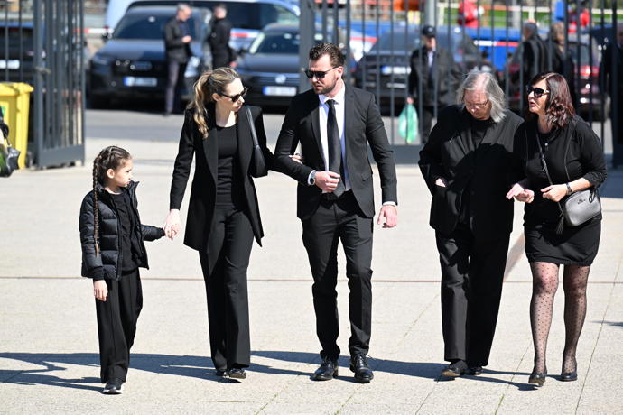 FOTO: Poslední rozloučení s diskařem Imrichem Bugárem. – stránka 42