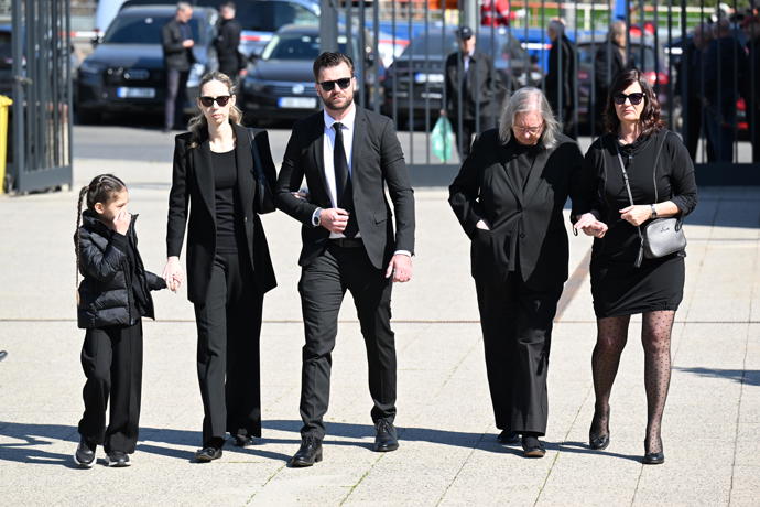 FOTO: Poslední rozloučení s diskařem Imrichem Bugárem. – stránka 39