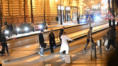 FOTO: Odchody z party.